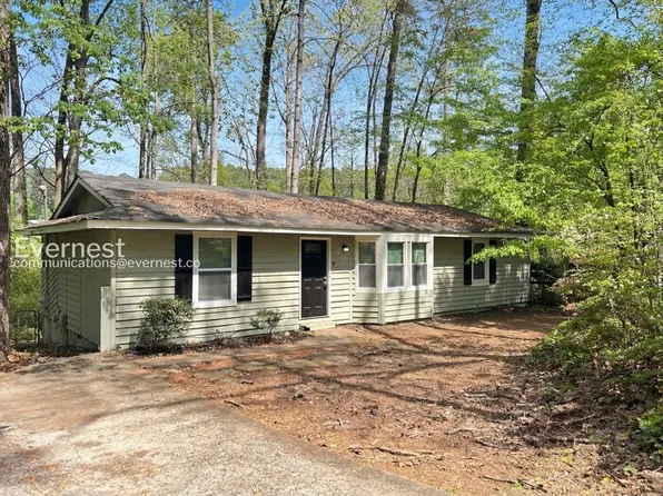 1174 Alemeda Dr, Marietta, GA 30066