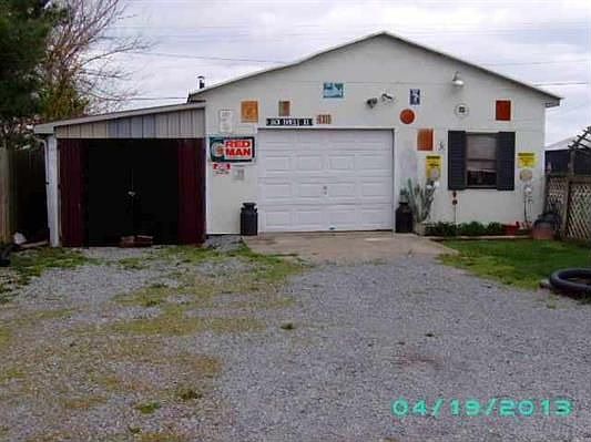 2nd image of 6560 State Highway 300