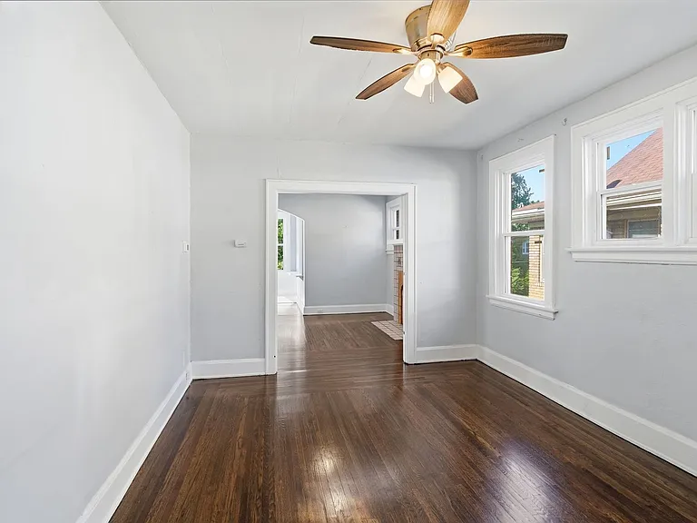 682 Greenwood Ave — Photo 12