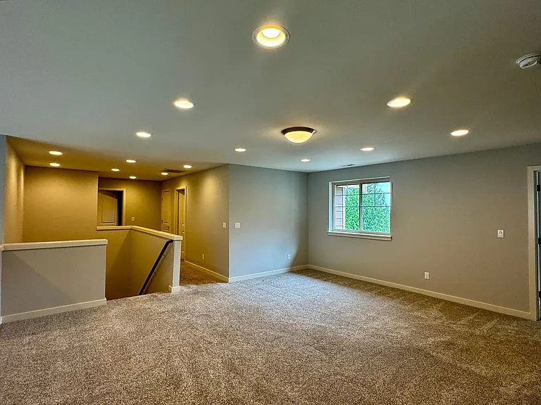 5726 Solana Ln NE — Photo 22