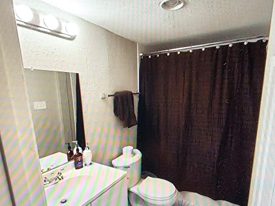 Bathroom for 2nd bedroom.
