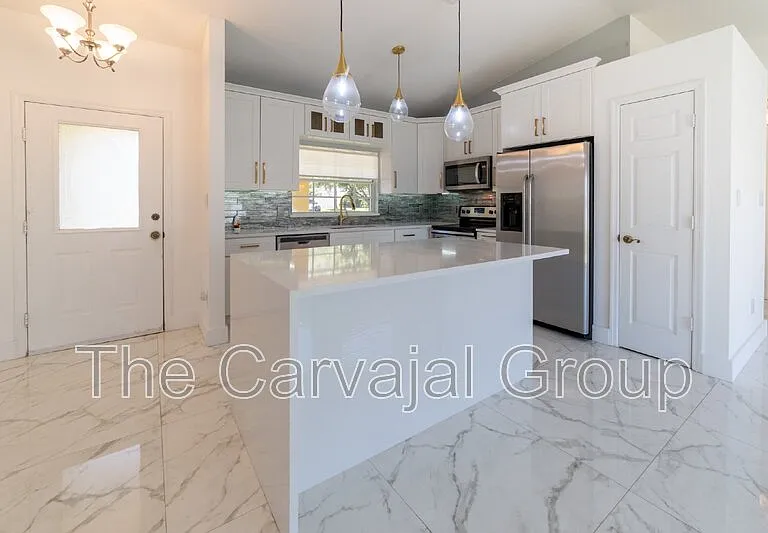 14426 Indian Ridge Trl — Photo 4