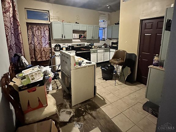 3rd image of 1229 Iliff Ave