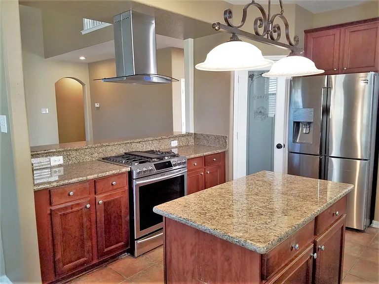 2103 Blue Water Bay Dr — Photo 12