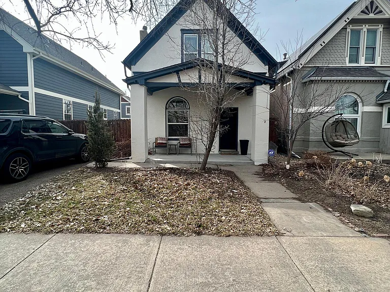 2943 N Franklin St — Photo 14
