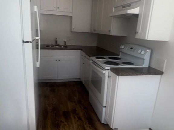 4th image of 6400 32nd Ave NW