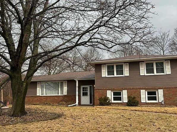 124 Ottawa Ct