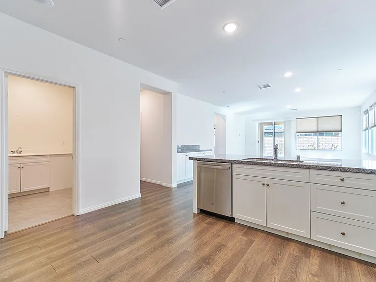 85494 Cortona Ct #85494 — Photo 6