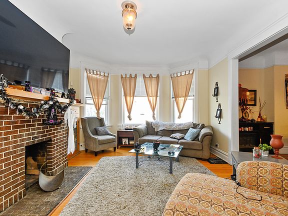 5th image of 2260 W 110th Pl