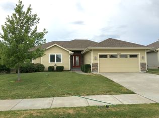 4196 Taneil Dr, Manhattan, KS 66502