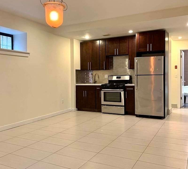 1st image of 1162 Dean St #B2