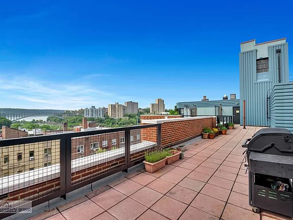 4th image of 60 Park Ter W APT A51