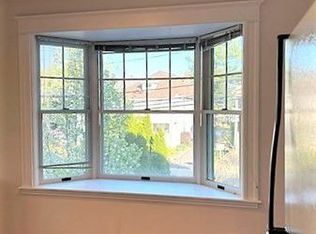 221 Fayerweather St #2, Cambridge, MA 02138