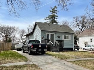 404 Thebe St, Cairo, NE 68824