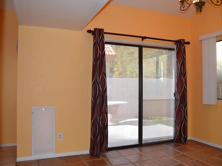 4648 W Harrison St — Photo 7
