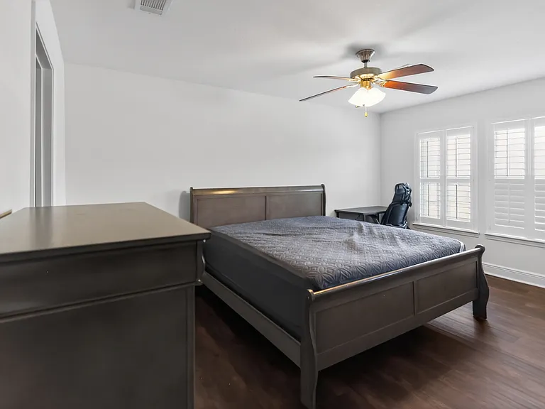 2121 Wilsons Plover Cir — Photo 11