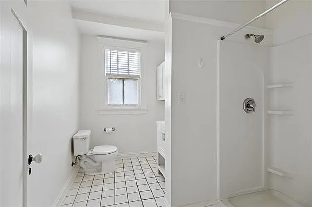 2036 Robert St — Photo 12