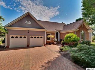 8831 Thornbury Ln, Huntersville, NC 28078