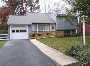 1923 Catasauqua Rd, Bethlehem, PA 18018