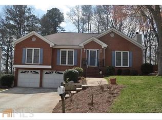 454 Meadowfield Ct, Lawrenceville, GA 30043