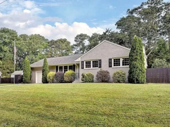 112 Cedar Point Cres, Yorktown, VA 23692