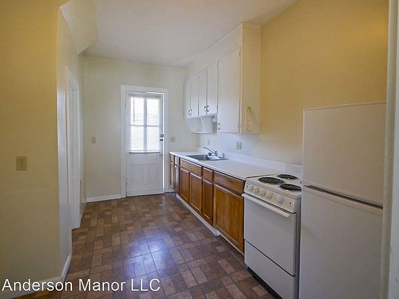 5th image of 622 Portage Trl APT 2