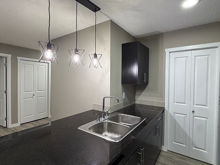 3315 James Mowatt Trl SW — Photo 4