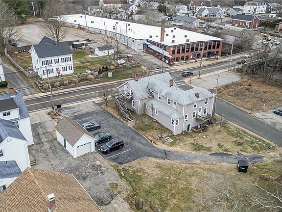 3rd image of 18 S Main St