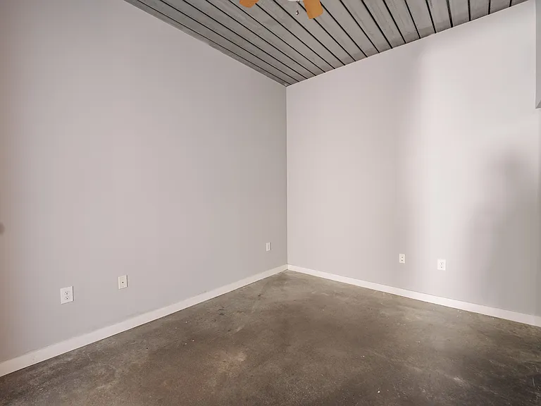 620 Glen Iris Dr NE #324 — Photo 15
