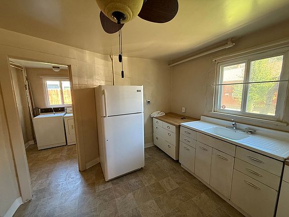 5th image of 828-834 Poplar Ave #832