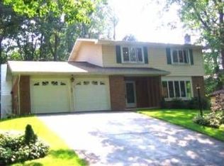 662 Berkshire Dr, State College, PA 16803