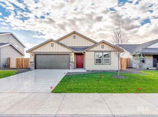 3651 E Shadow Ridge Dr, Nampa, ID 83687