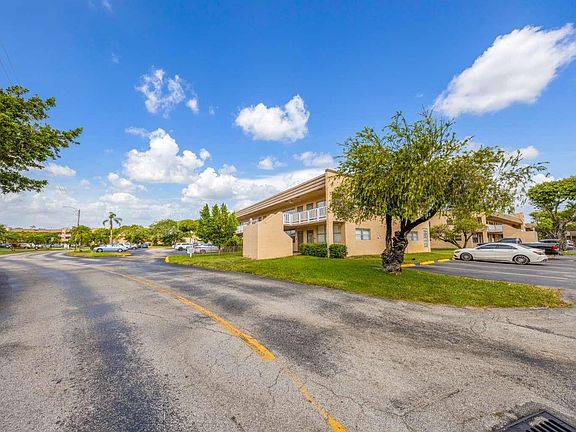 2nd image of 9101 Sunrise Lakes Boulevard #216