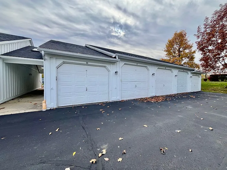 4417 Inverness St — Photo 16