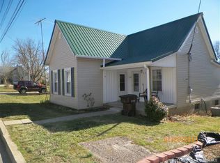 404 Speed Rd, Milltown, IN 47145