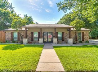 937 Vaughn Dr, Burleson, TX 76028