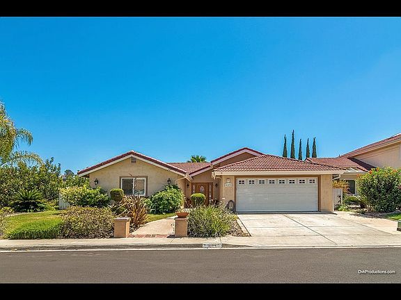 2nd image of 9123 Meadowrun Pl