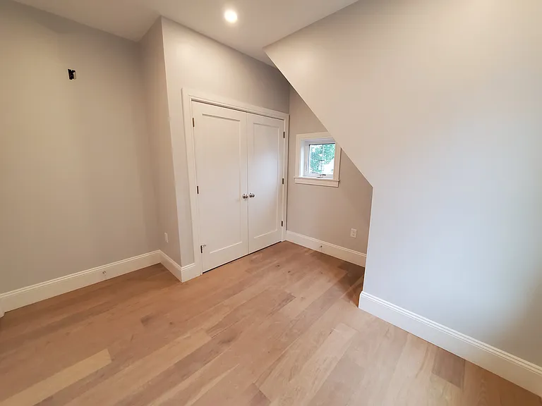 51 Fairbanks St #4 — Photo 12
