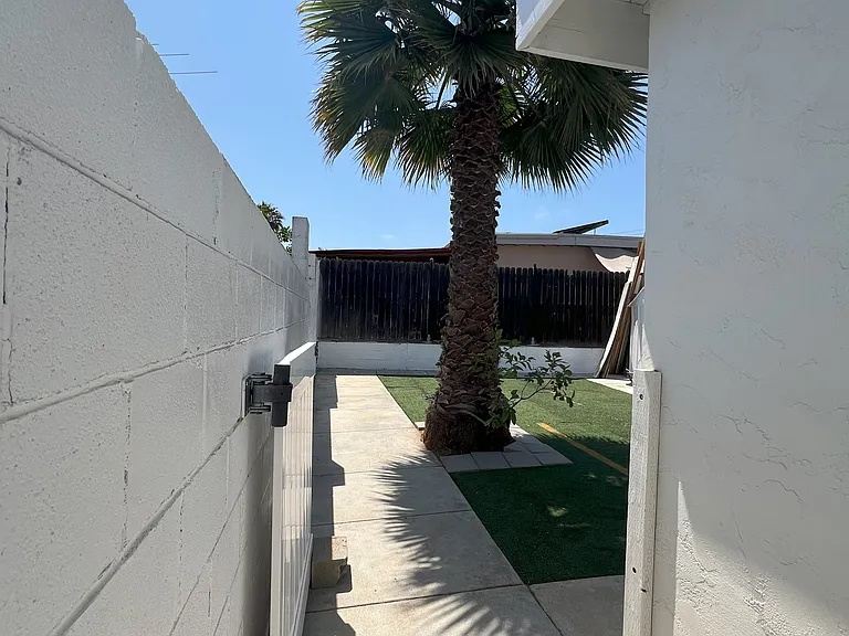 Entrance to back yard
