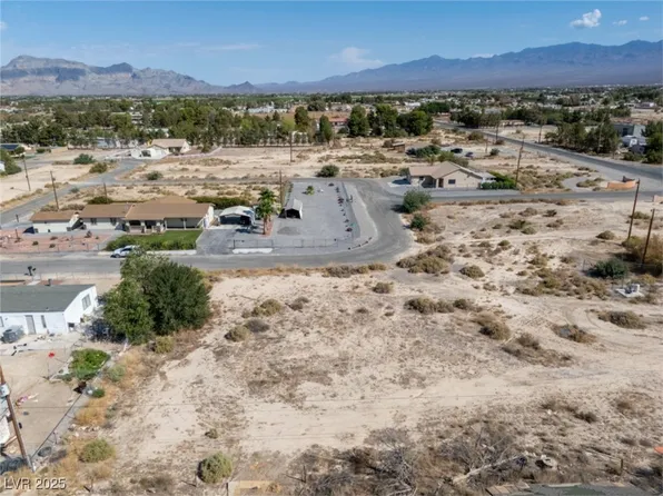 1061 Sierra Vista Cir N, Pahrump, NV 89060