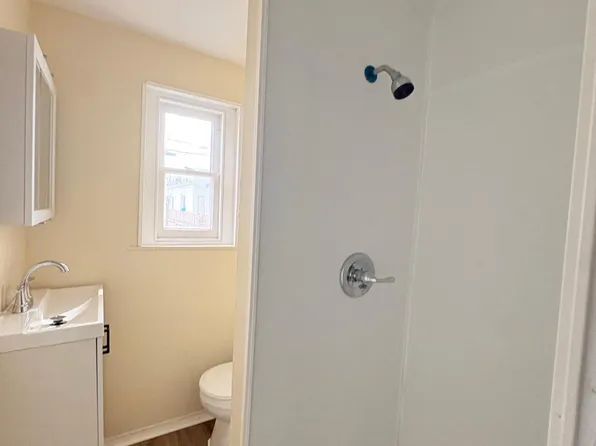 1438 W Turner St APT 1, Allentown, PA 18102