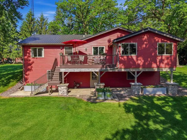 N8040 Whitetail Road, Burnett, WI 53922