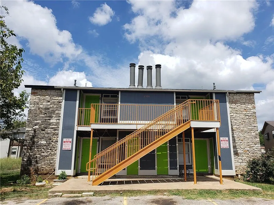 2304 Cedrick Cv #B