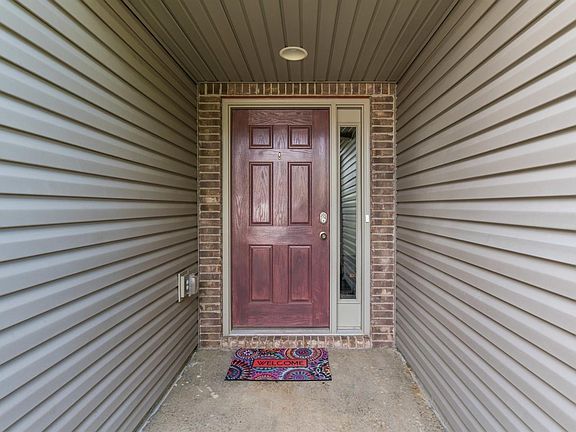 4th image of 1025 Stonecrop Dr