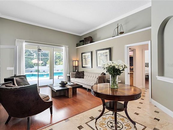 3rd image of 5740 Craindale Dr