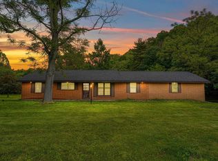 3210 Raccoon Valley Rd, Granville, OH 43023