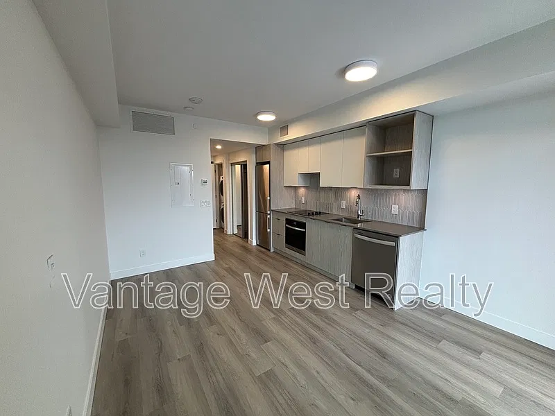 Studio, 1.0 bath, 312 sqft, $1,495 — Photo 2