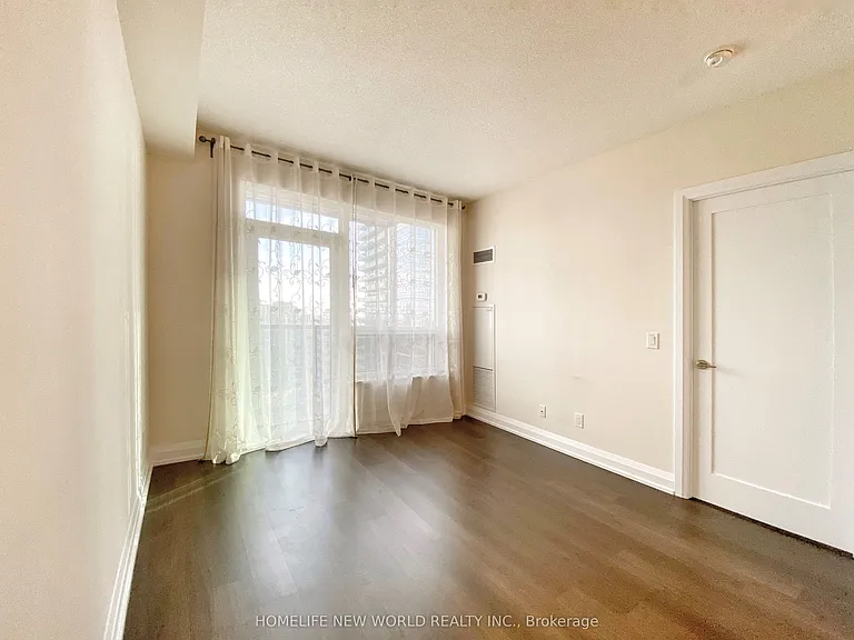 5 Sheppard Ave E #2116 — Photo 9