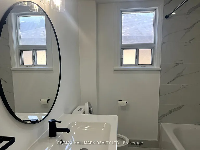 29 Savona Dr — Photo 11