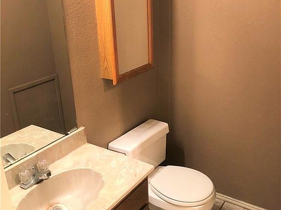 5th image of 1729 Quinlan Ct